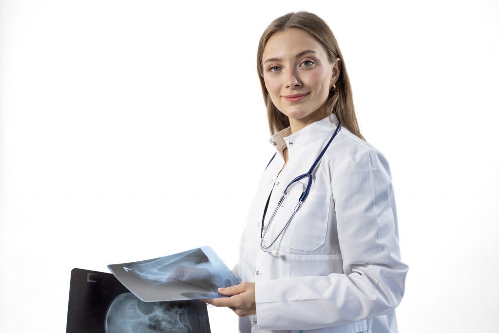 AC-Doctora00